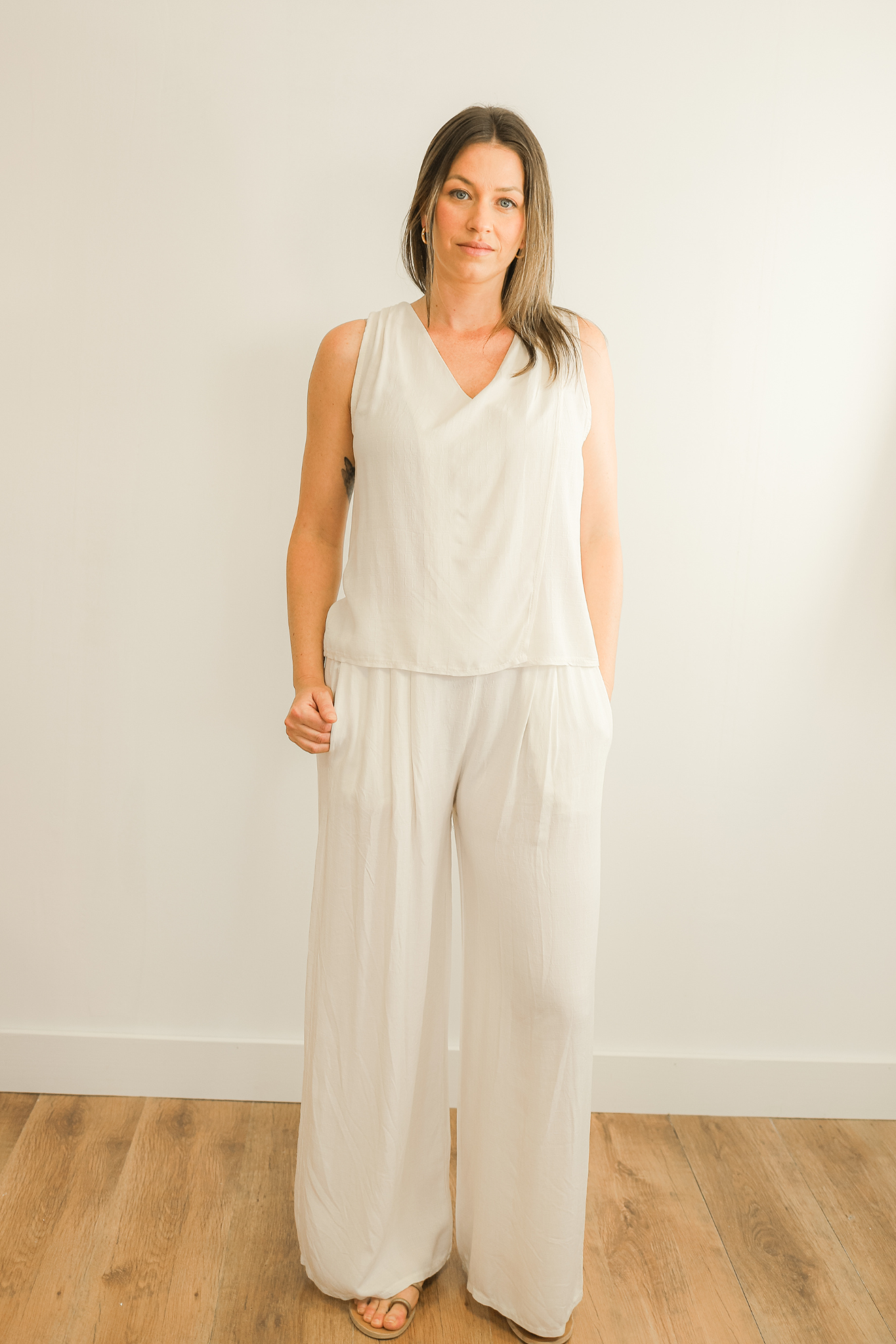 PANTALON LARGO BEIGE