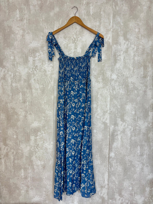 VESTIDO FLORES